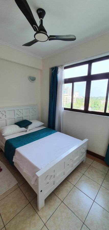 Penthouse Five - The Beautiful 3Br En-Suite Apt Mombasa Exterior foto